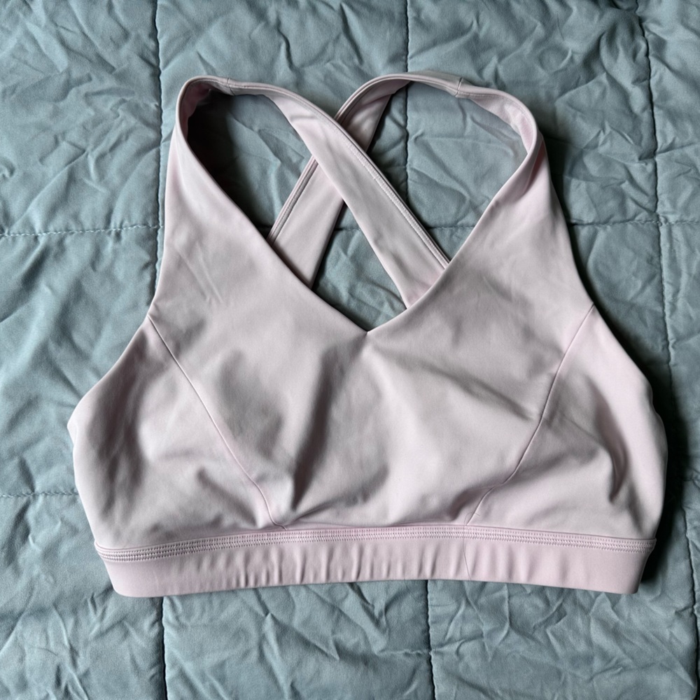 Lululemon Envital bra D/DD size 10 strawberry milkshake